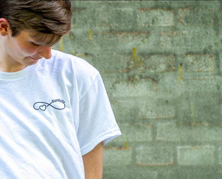 KunOsTo special logo T-shirt - Billede 4